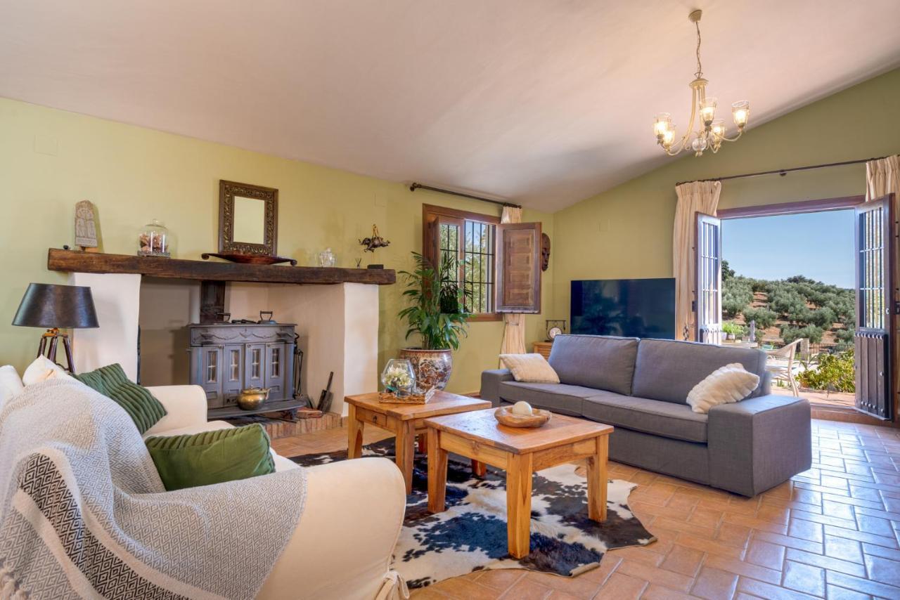Hacienda La Buena Vida B&B En Appartementen Algarinejo Bagian luar foto