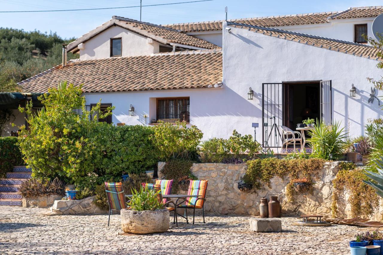 Hacienda La Buena Vida B&B En Appartementen Algarinejo Bagian luar foto